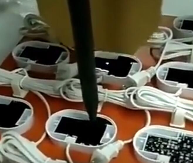 生產(chǎn)太陽能接線盒灌封膠  粘結(jié)密封膠   導(dǎo)軌粘接密封膠